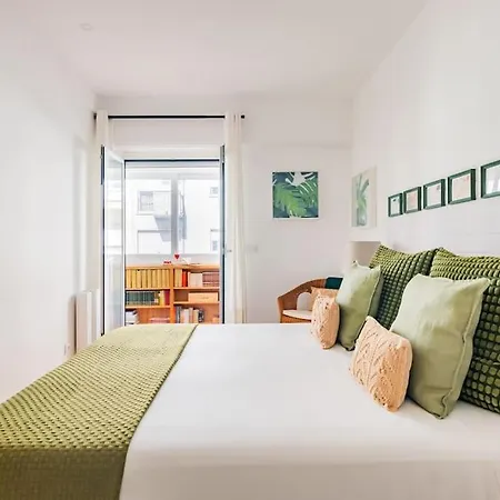 Apartment @sholubi - Charming, Quiet & Cozy!