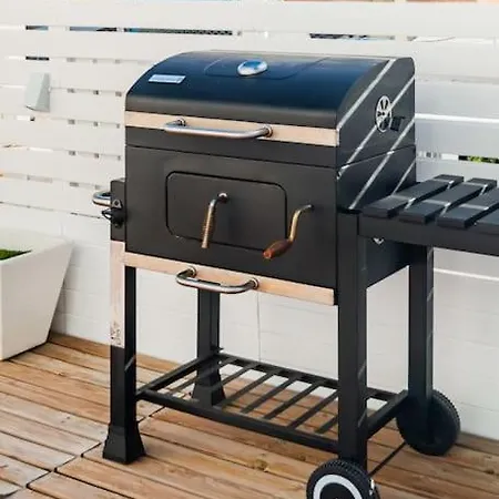 Daire @sholubi - Charming, Quiet & Cozy!