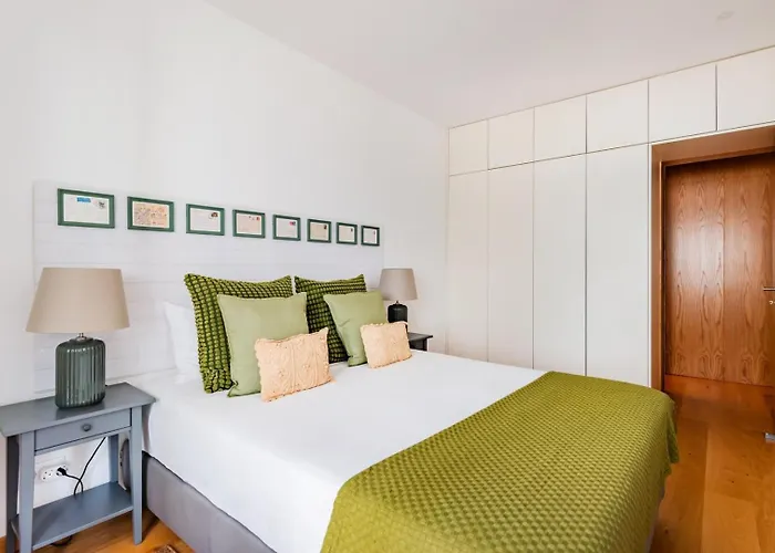 @sholubi - Charming, Quiet & Cozy!