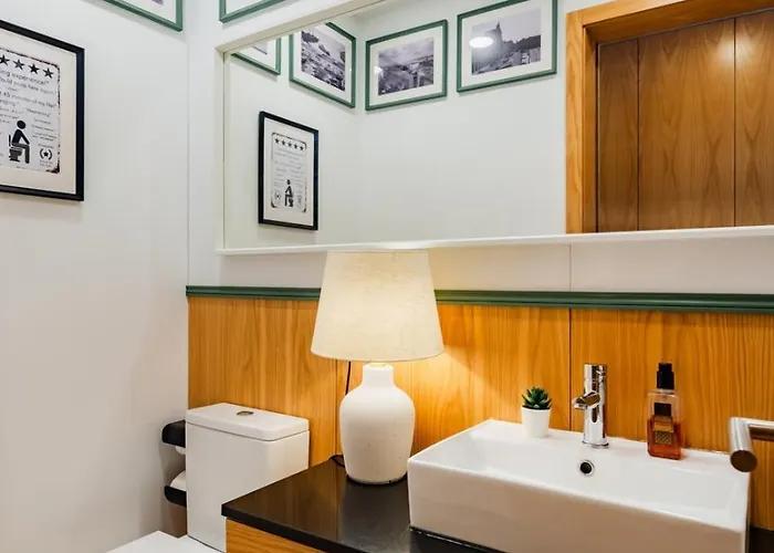 @sholubi - Charming, Quiet & Cozy! 아파트 리스본