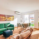 @sholubi - Charming, Quiet & Cozy! شقة Lisboa