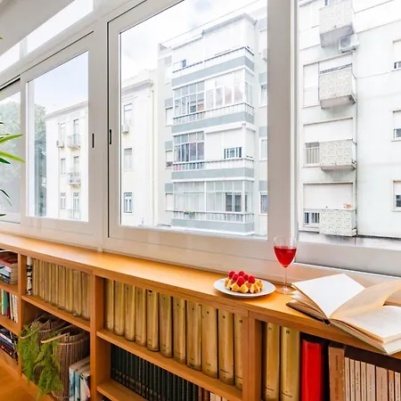 @sholubi - Charming, Quiet & Cozy! Apartment Lisbon
